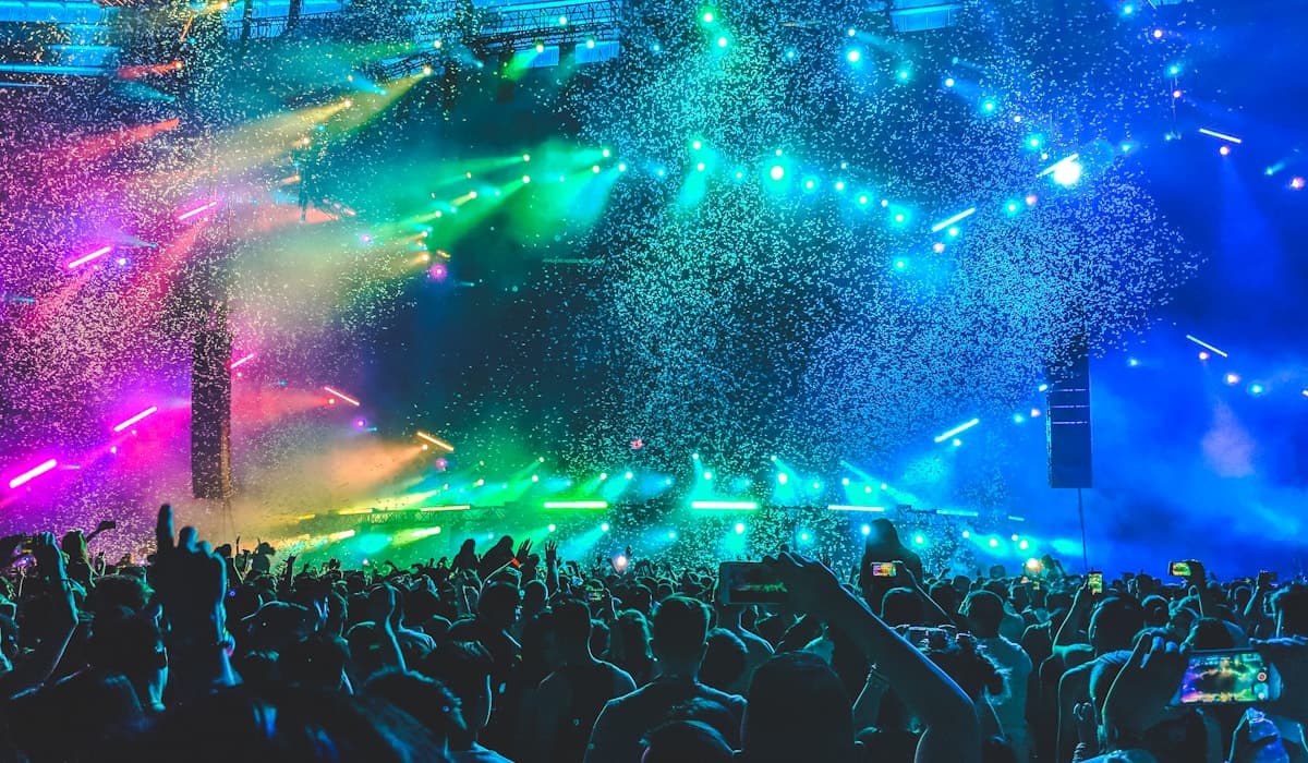 Party bus rental in Nashville, TN