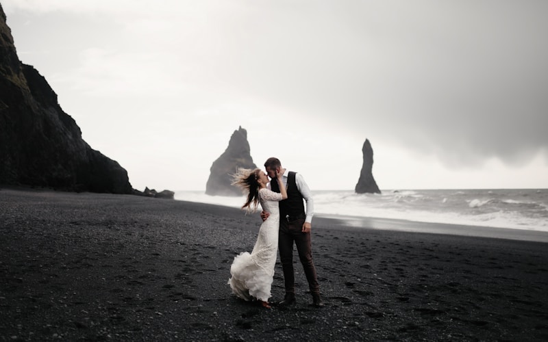 Weddings — Bride and groom arriving in style